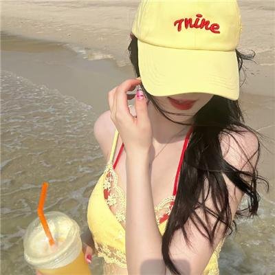 抓住稻草的野兽